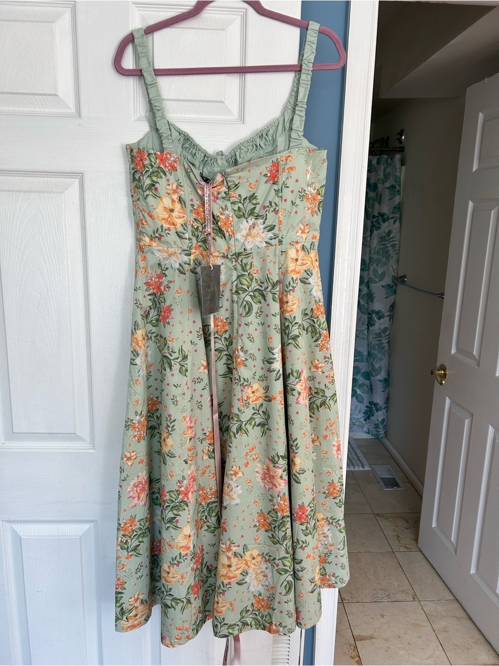 House of CB Mint Green Floral Tie-Front Midi Dress - Picture 3 of 7